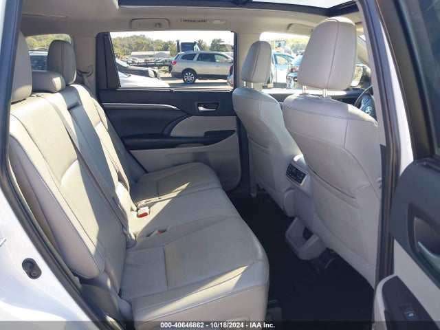 Toyota Highlander Limited Platinum 2019 5TDDZRFH1KS706838 Image 8
