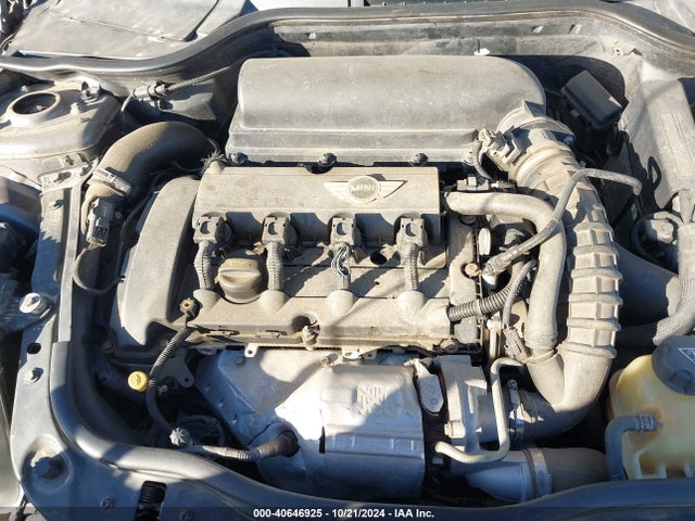 2008 MINI COOPER S WMWMF73568TV32814 Photo 9