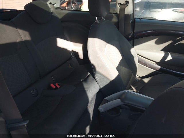 2008 MINI COOPER S WMWMF73568TV32814 Photo 7