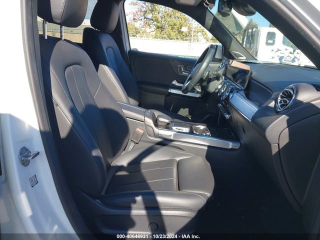 W1N4M4HB3LW042613 Mercedes-Benz Glb 250 4matic