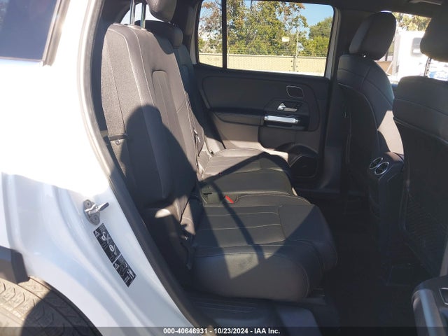 W1N4M4HB3LW042613 Mercedes-Benz Glb 250 4matic