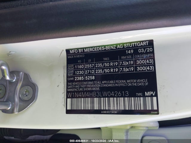 W1N4M4HB3LW042613 Mercedes-Benz Glb 250 4matic