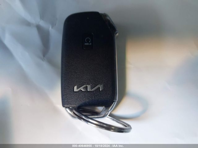 5XXG14J22NG107768 KIA K5 LXS