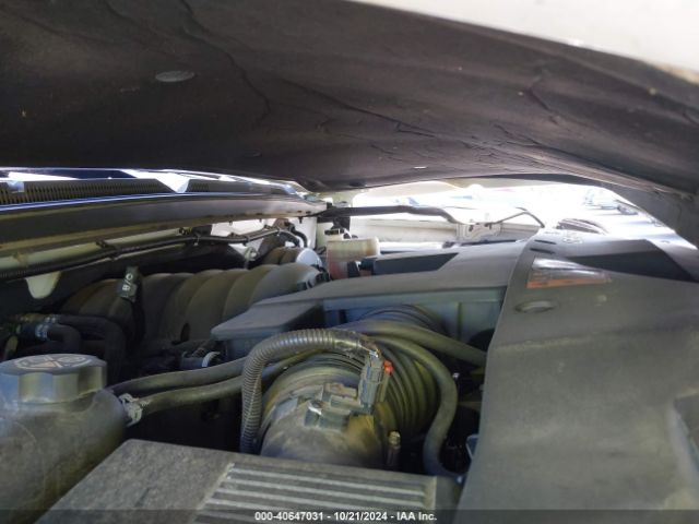 1GNSKHKC6KR353907 Chevrolet Suburban Lt