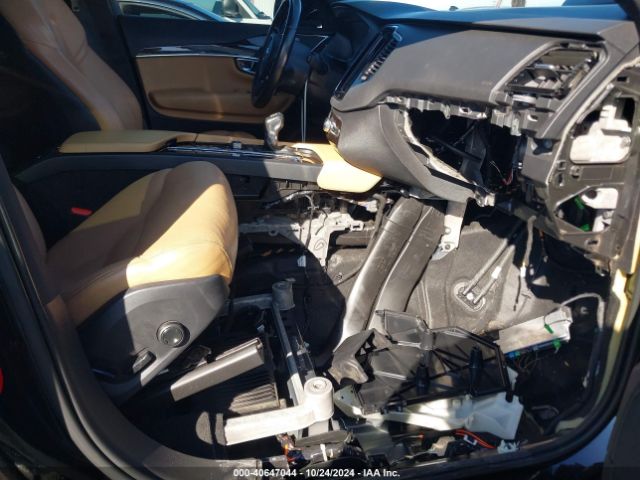 YV4A22PK1H1121334 Volvo Xc90 T6 Momentum