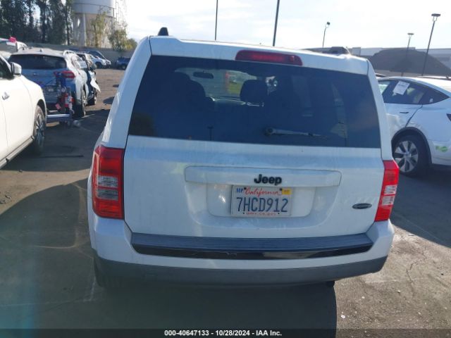 1C4NJPBA9FD107941 Jeep Patriot Altitude Edition