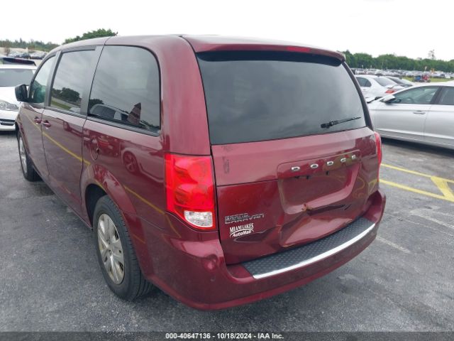 2C4RDGBG3JR163960 Dodge Grand Caravan Se