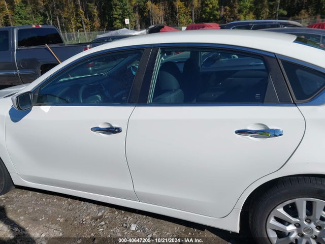 Nissan Altima 2.5 S 2017 1N4AL3AP0HC180959 Image 14