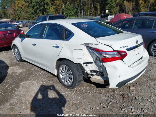 Nissan Altima 2.5 S 2017 1N4AL3AP0HC180959 Image 3