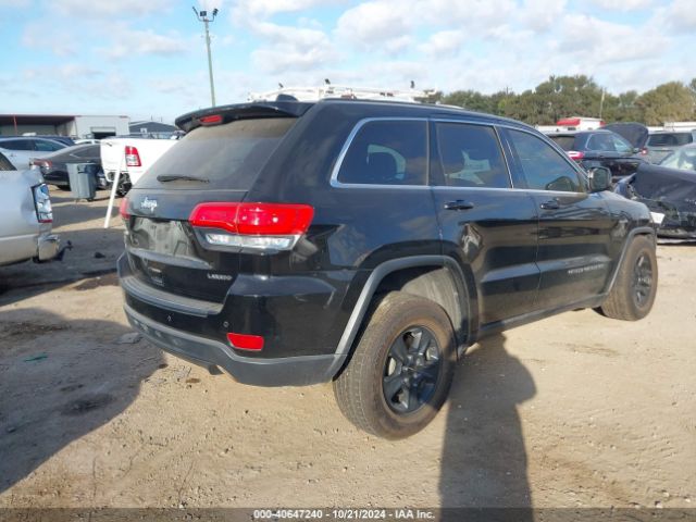 1C4RJEAG8HC916982 Jeep Grand Cherokee Laredo 4x2