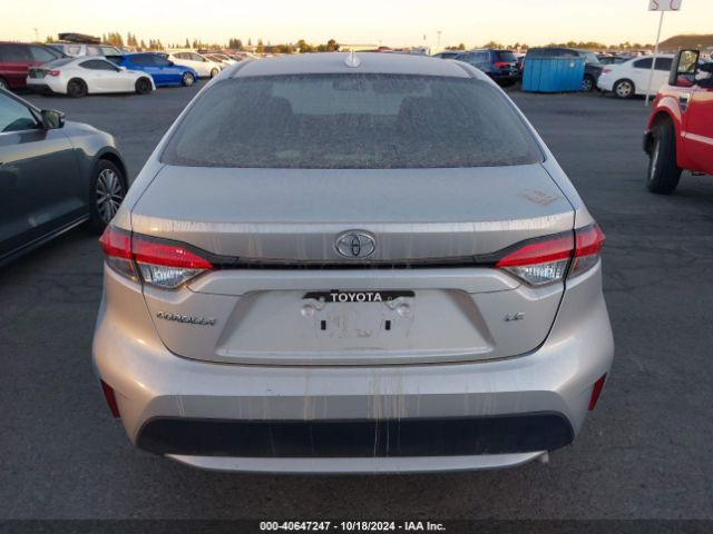 5YFEPMAE5MP227635 Toyota COROLLA LE