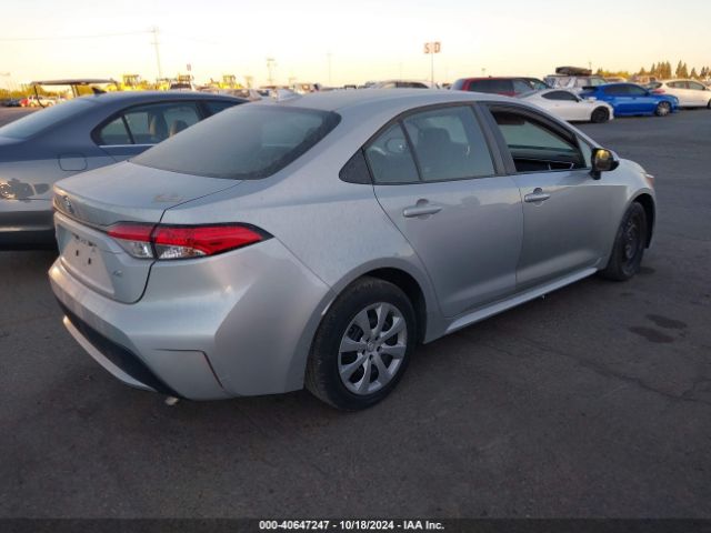 5YFEPMAE5MP227635 Toyota COROLLA LE