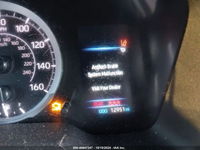 5YFEPMAE5MP227635 Toyota COROLLA LE