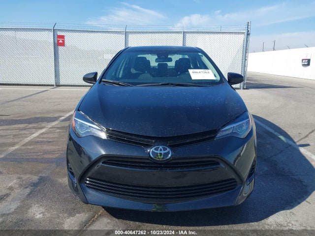 Toyota COROLLA LE 2018 2T1BURHE8JC039038 Image 12
