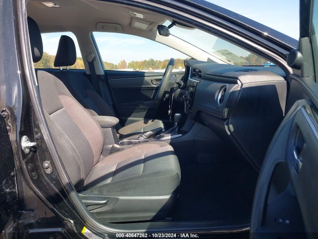Toyota COROLLA LE 2018 2T1BURHE8JC039038 Image 5