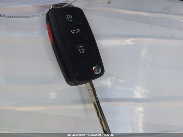 3VW2B7AJ4HM327008 Volkswagen 1.4 tsi