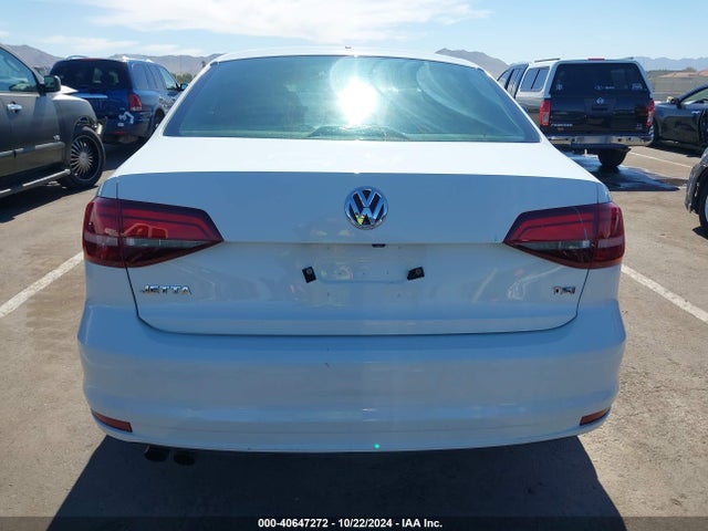 3VW2B7AJ4HM327008 Volkswagen 1.4 tsi