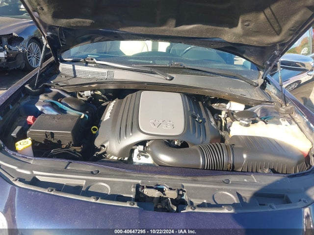 Chrysler 300C 2015 2C3CCAET2FH845969 Image 10