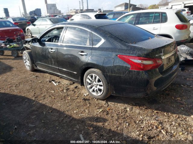 2018 NISSAN ALTIMA 1N4AL3AP8JC226236 Photo 2