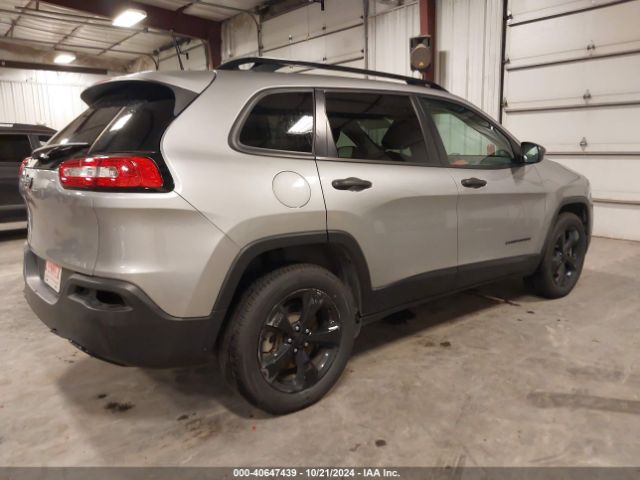 1C4PJMAB2HW615340 Jeep Cherokee Altitude 4x4