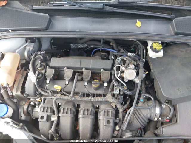 Ford FOCUS SE 2018 1FADP3K20JL251118 Image 10