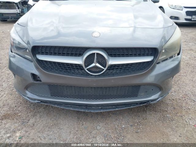 WDDSJ4EBXHN424877 Mercedes-Benz CLA 250