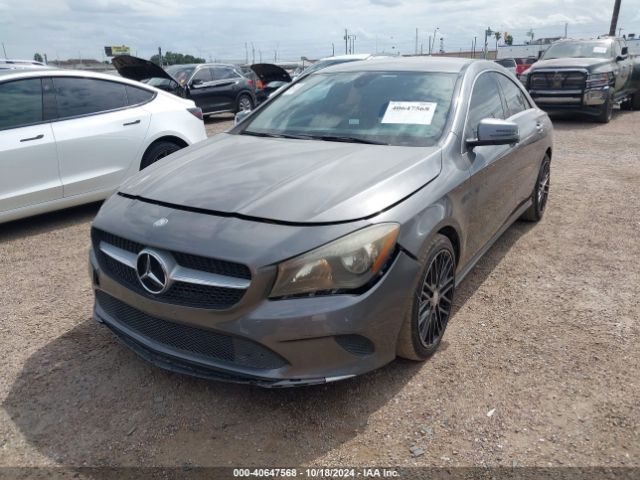 WDDSJ4EBXHN424877 Mercedes-Benz CLA 250