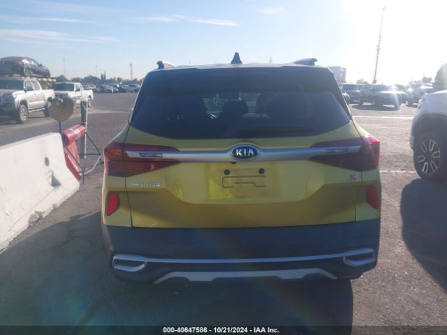 KNDEU2AAXM7121774 KIA SELTOS S