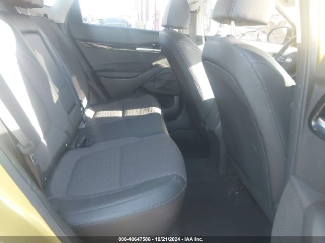 KNDEU2AAXM7121774 KIA SELTOS S