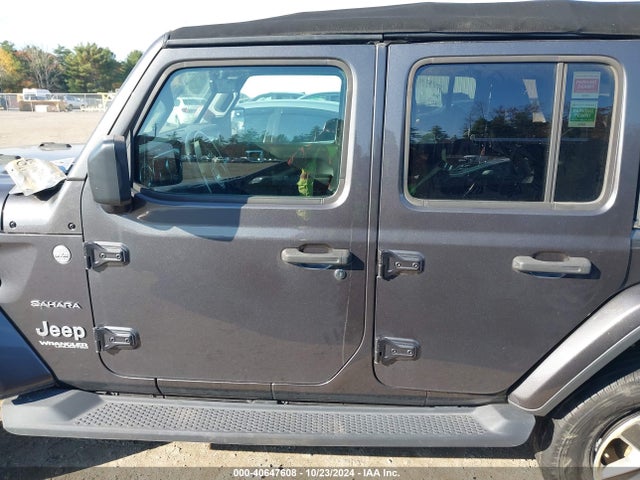1C4HJXEN5JW224439 Jeep Wrangler Unlimited Sahara 4x4