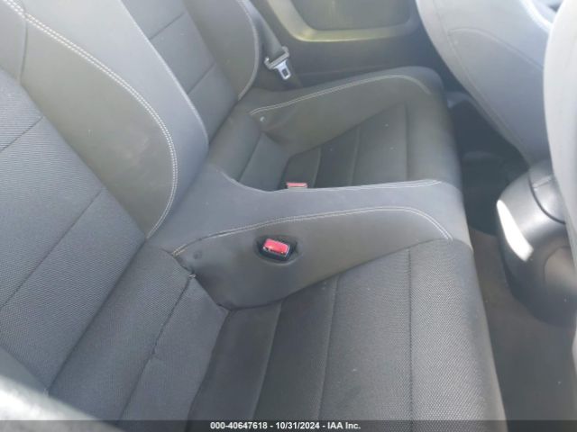1FATP8EM6G5269562 Ford Mustang V6
