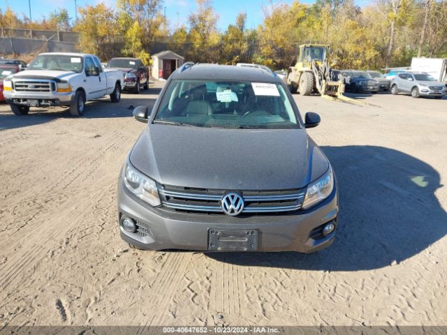 WVGBV3AX7EW583366 Volkswagen Tiguan Sel