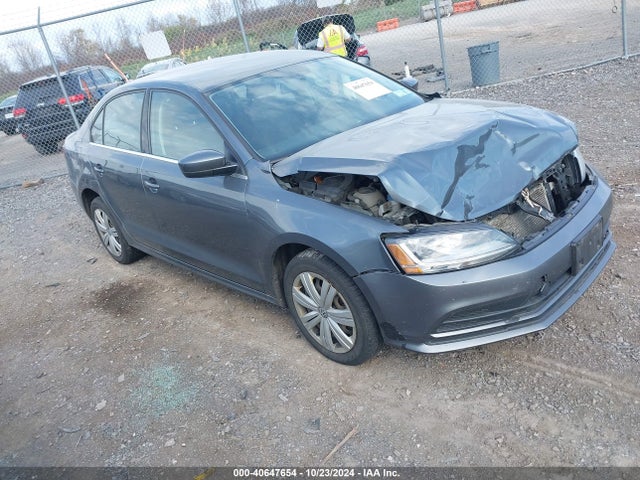2017 3VW2B7AJ8HM260655 main image