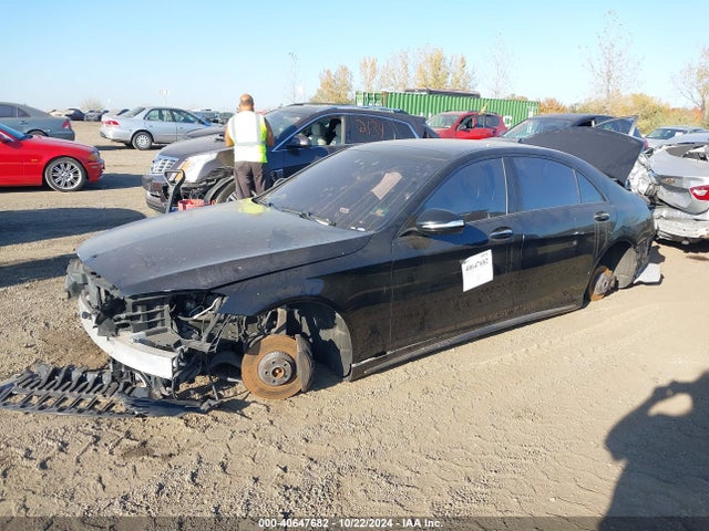 WDDUG8FB4HA308076 Mercedes-Benz S 550 4matic