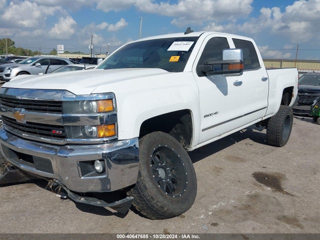 Chevrolet Silverado 2500hd Ltz 2015 1GC1KWEG9FF515950 Image 2