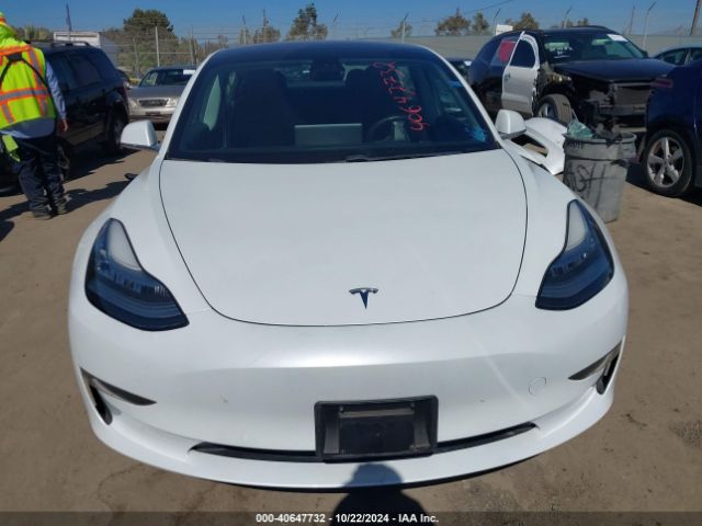 5YJ3E1EA5JF017322 Tesla Model 3 Long Range/mid Range
