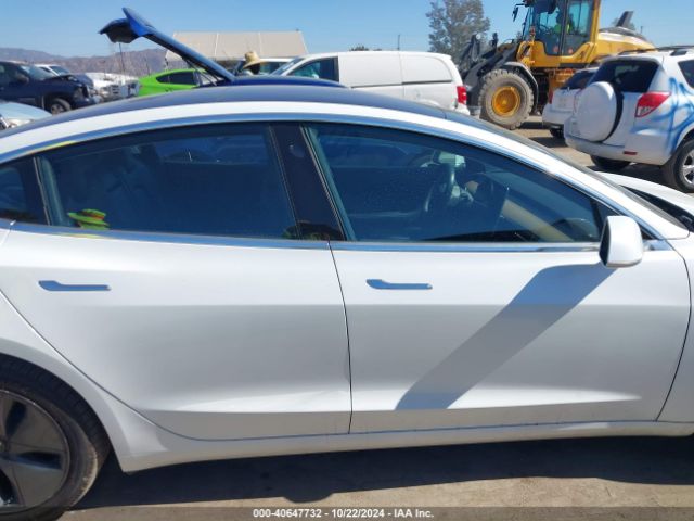 5YJ3E1EA5JF017322 Tesla Model 3 Long Range/mid Range