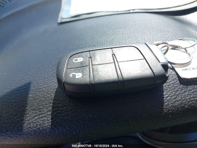 Dodge JOURNEY SE 2018 3C4PDCABXJT376360 Image 11
