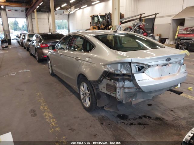 3FA6P0LU8JR132449 Ford Fusion Hybrid Se