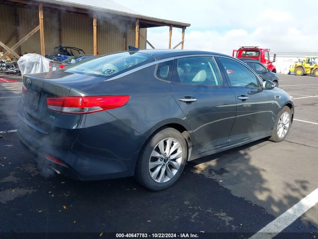 KIA OPTIMA EX 2016 5XXGU4L39GG108982 Image 4