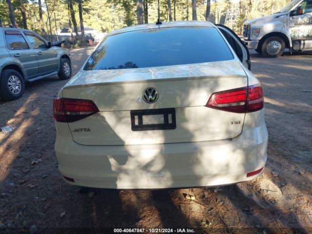 3VWD17AJ5GM412207 Volkswagen Jetta 1.8t Sport