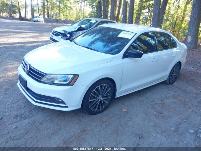 3VWD17AJ5GM412207 Volkswagen Jetta 1.8t Sport