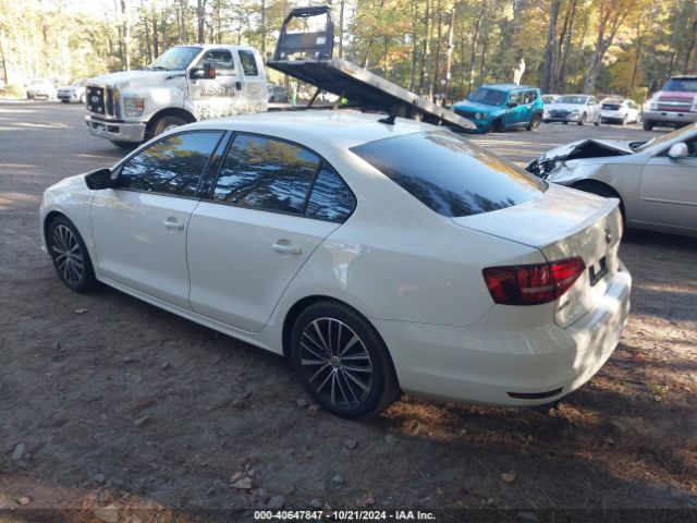 3VWD17AJ5GM412207 Volkswagen Jetta 1.8t Sport