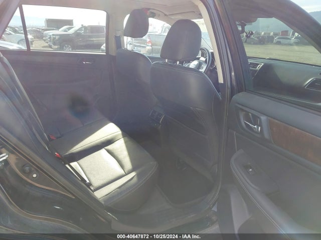 Subaru Outback 2.5i Limited 2015 4S4BSBNCXF3231685 Image 8