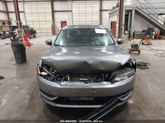 1VWAT7A30FC016409 Volkswagen Passat 1.8t Wolfsburg Edition