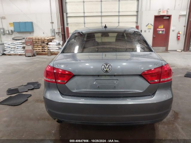 1VWAT7A30FC016409 Volkswagen Passat 1.8t Wolfsburg Edition