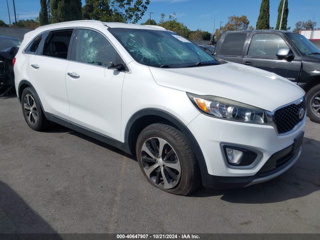 2016 5XYPH4A52GG175346 main image