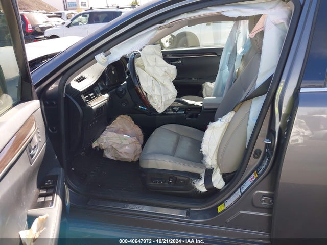 JTHBK1GG1J2261444 Lexus ES 350