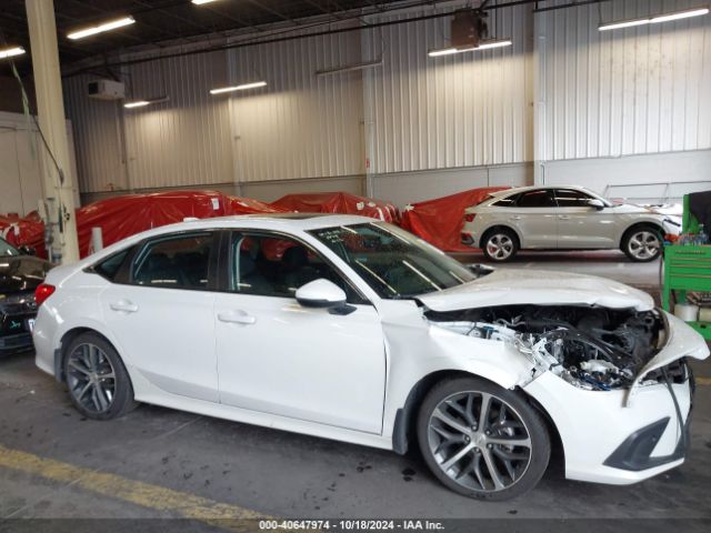 2HGFE1F94NH301432 Honda Civic Touring