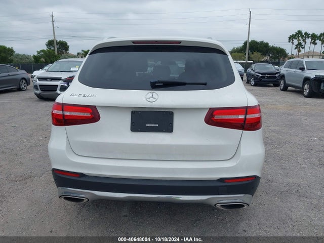 WDC0G4JB7JV061038 Mercedes-Benz GLC 300
